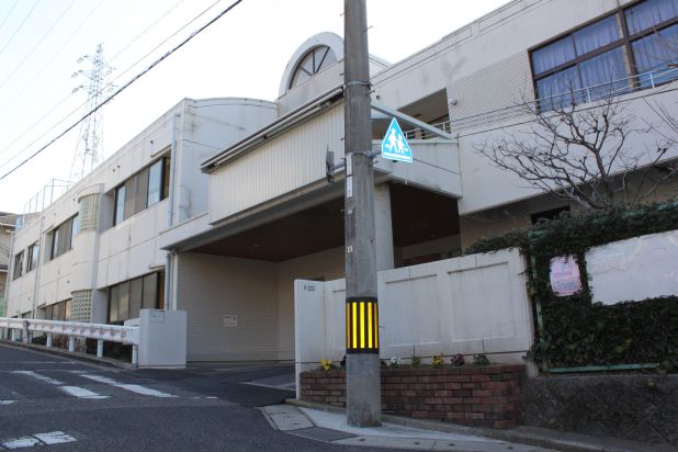 kindergarten ・ Nursery. Inokuchidai Sion kindergarten (kindergarten ・ 890m to the nursery)