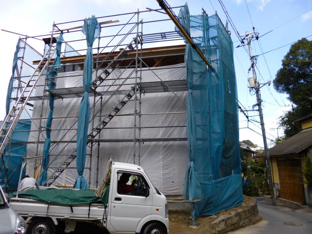 Local appearance photo. (November 2013) Shooting