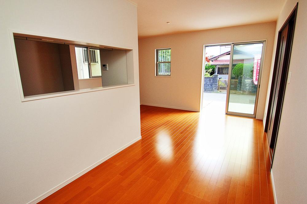 Living. Indoor (11 May 2013) Shooting