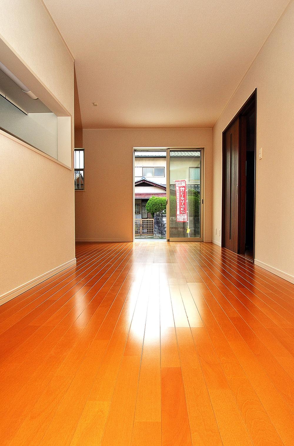 Bathroom. Indoor (11 May 2013) Shooting