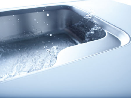 Kitchen.  [Gap-less sink] Dirt accumulate not because there is no gap in the seam of the counters and sink, Care is also simple, It is a simple, beautiful sink.