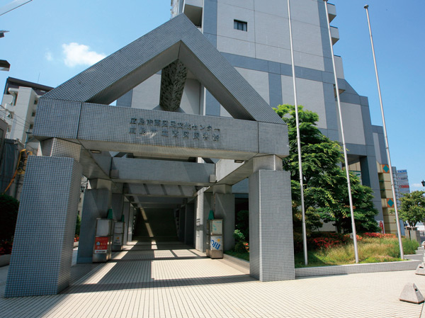 Surrounding environment. West Ward Community Cultural Center / Nishi Ward Library (about 920m / A 12-minute walk)