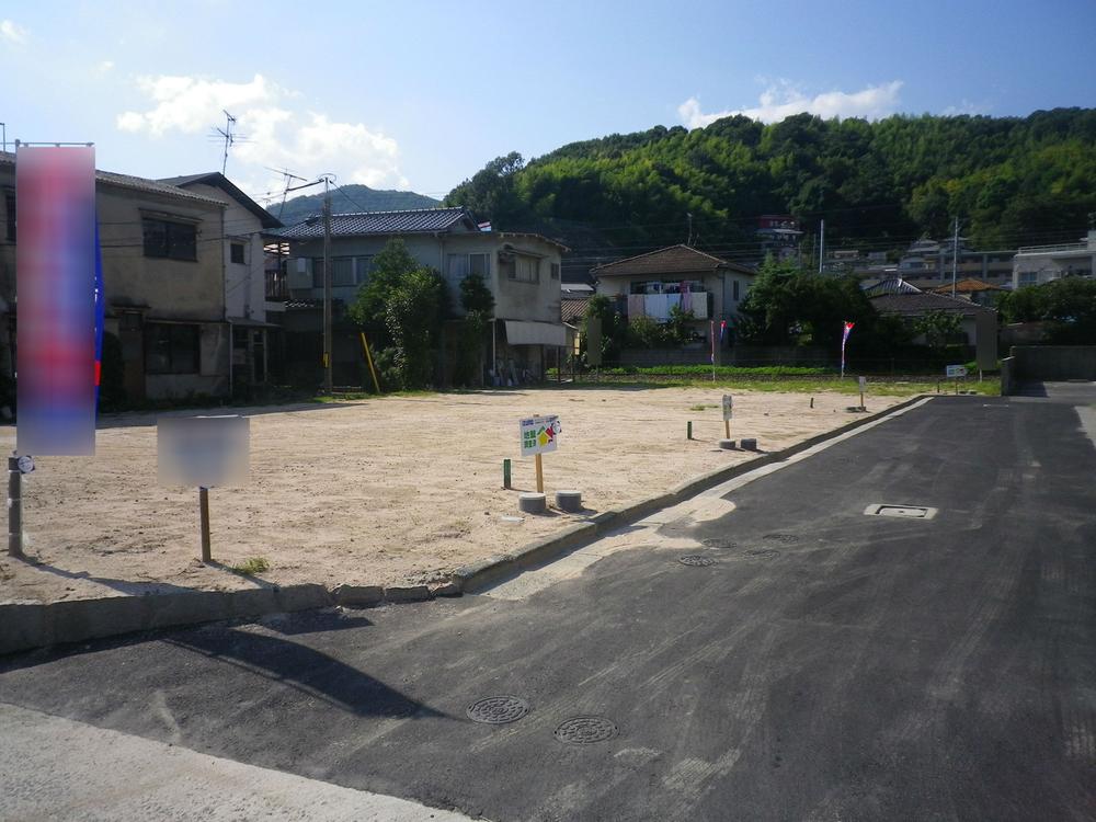 Local photos, including front road. Local (August 2013) Shooting