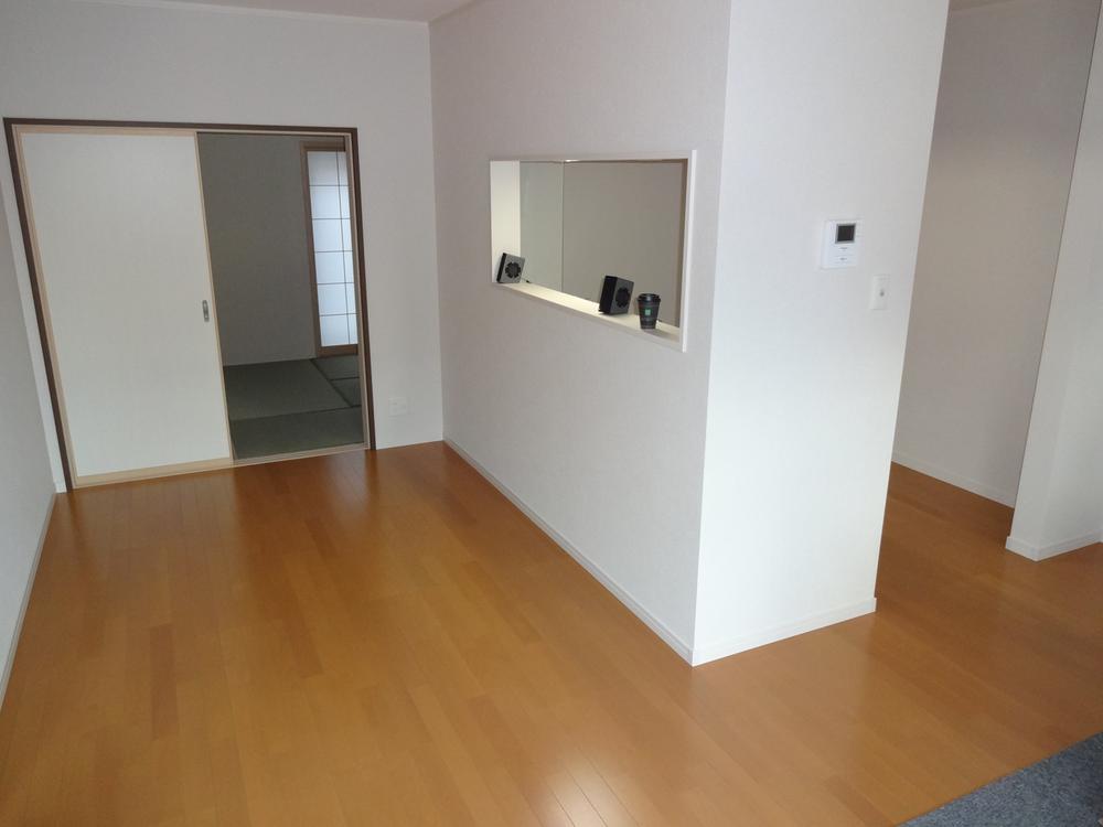 Living. Indoor (12 May 2013) Shooting 1st floor LDK15 Pledge