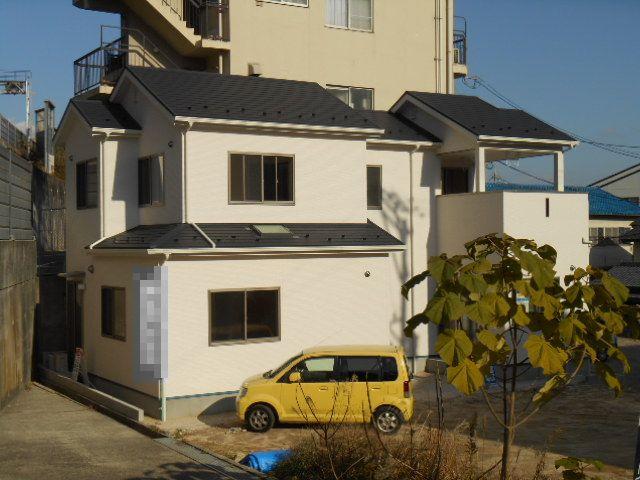 Local appearance photo. Local (12 May 2013) Shooting