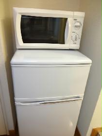 Kitchen. refrigerator ・ microwave