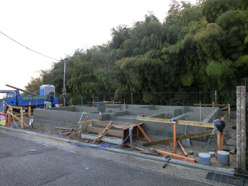 Local appearance photo. Local (12 May 2013) Shooting