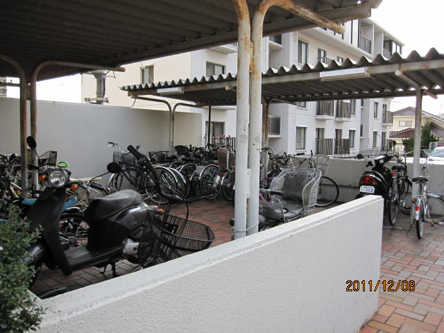 Parking lot