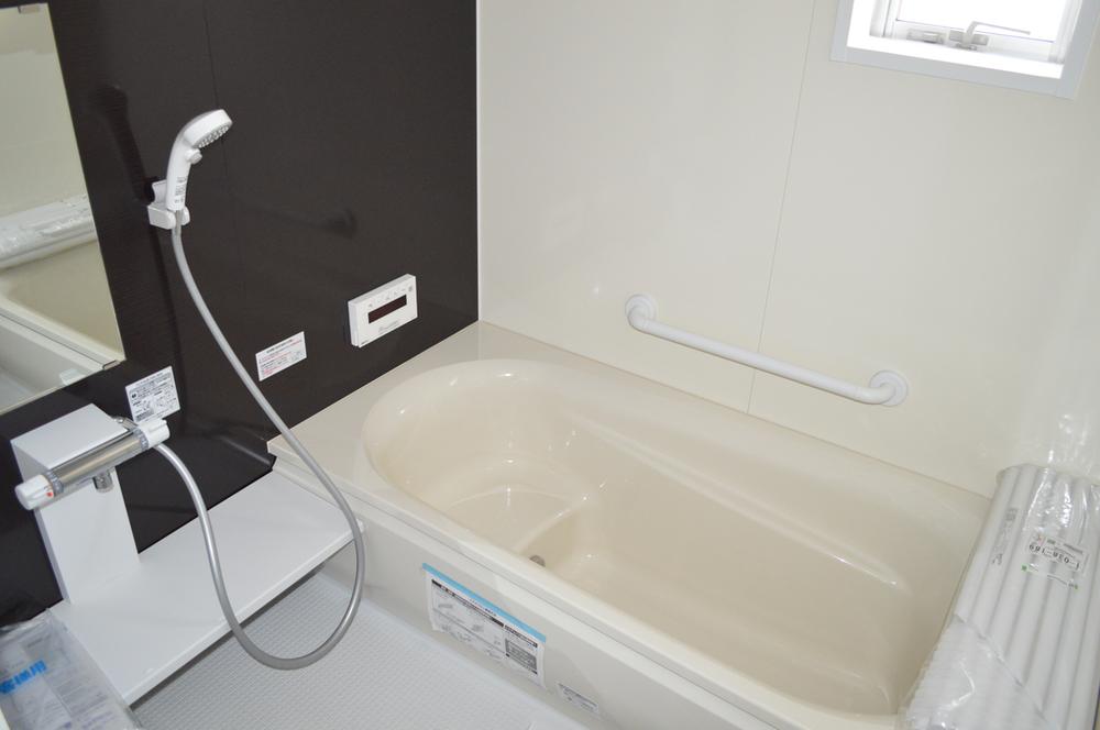 Bathroom. Indoor (10 May 2013) Shooting