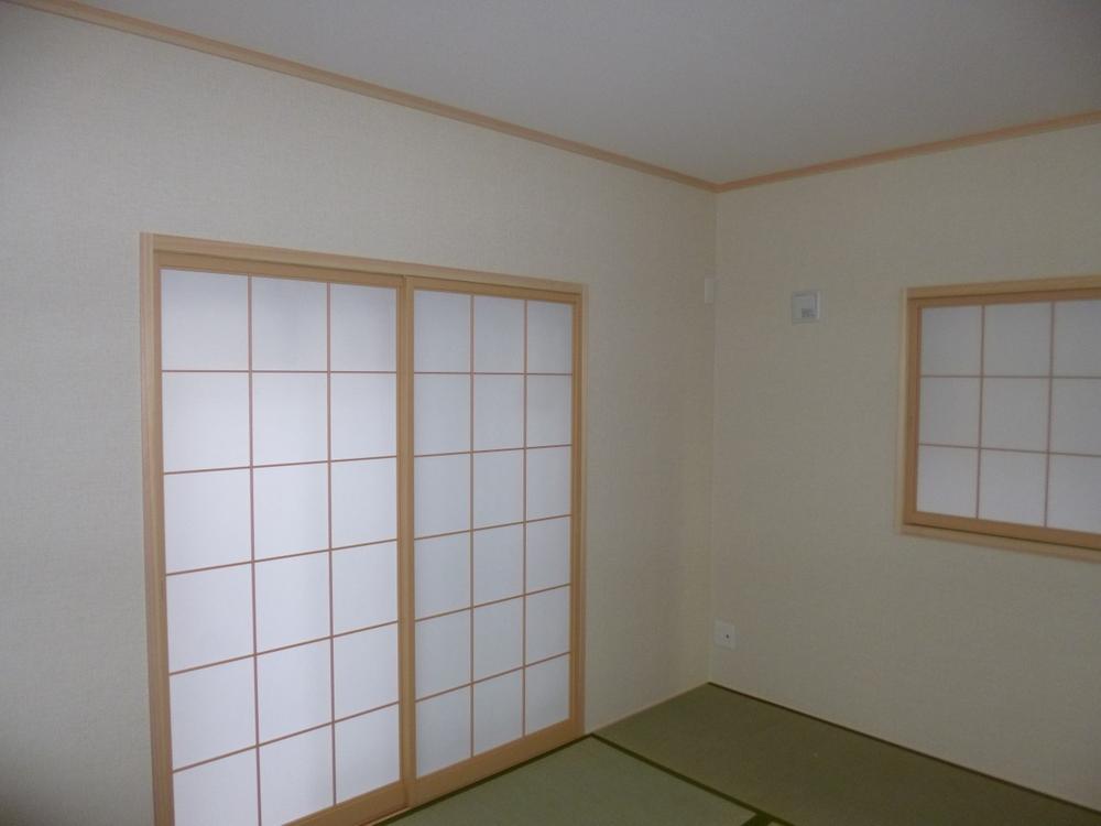 Non-living room. (November 2013) Shooting