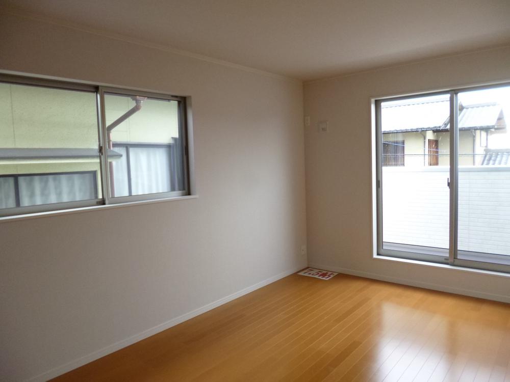 Non-living room. (November 2013) Shooting