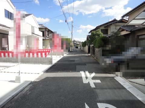 Local photos, including front road. Front road