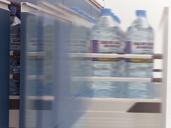 Kitchen.  [Soft closing rail] To slide housed, It has adopted a rail of quietly closes slowly noise damper specification. It also prevents the big sound of wounded and bang of the stored items. (Withstand load about 20kg) ※ Less than, All amenities of the web is the same specification