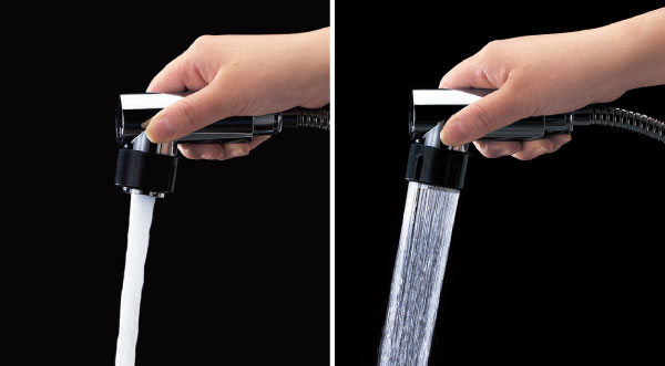 Bathing-wash room.  [Lift-type single-lever shower mixing faucet] You can adjust the water spouting volume in one lever. Convenient for shampoo in the lift formula. Spouting is a two-stage switching of water conditioner and shower.