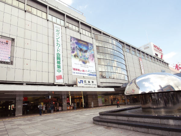 Surrounding environment. About 7 minutes by JR "Hiroshima" station (car / About 4300m) to achieve nimble footwork to travel and business, Further enables access to far.
