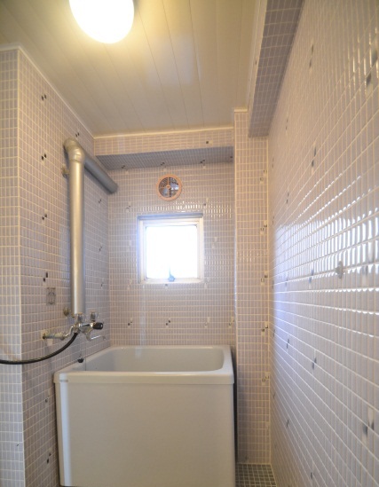 Bath. ※ It will be the same type
