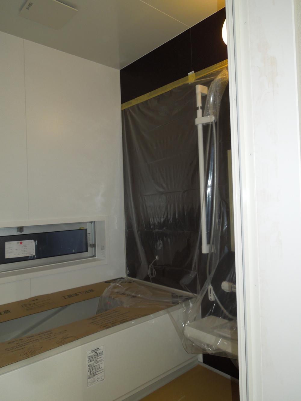 Bathroom. 1F bathroom Yes window 