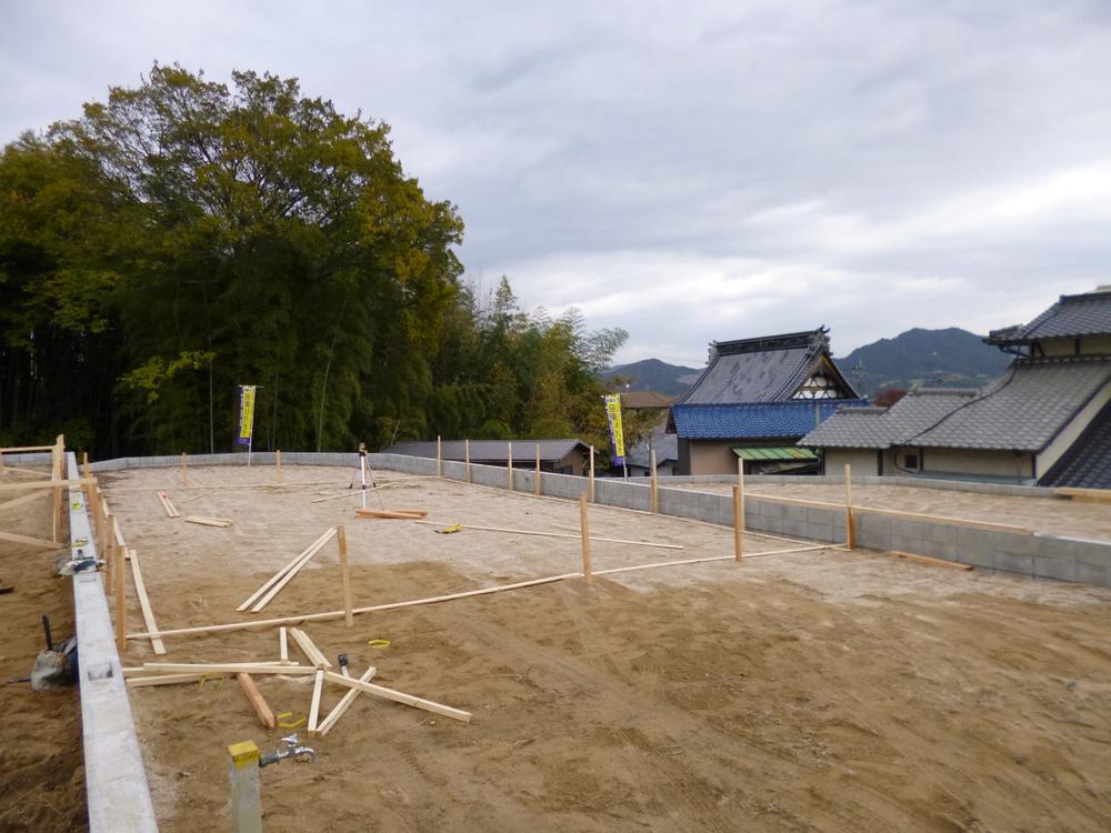 Local appearance photo. Local (11 May 2013) Shooting