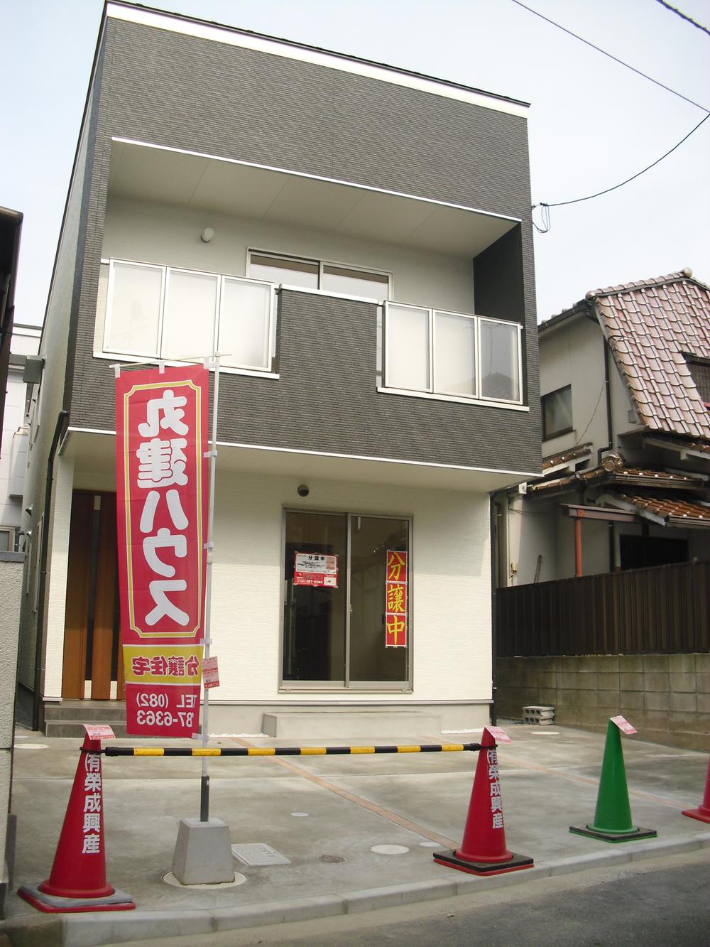 Local appearance photo. Functional and bright design