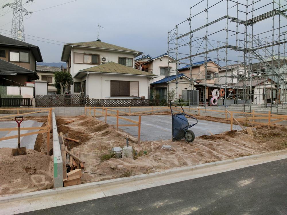 Local appearance photo. Local (11 May 2013) Shooting