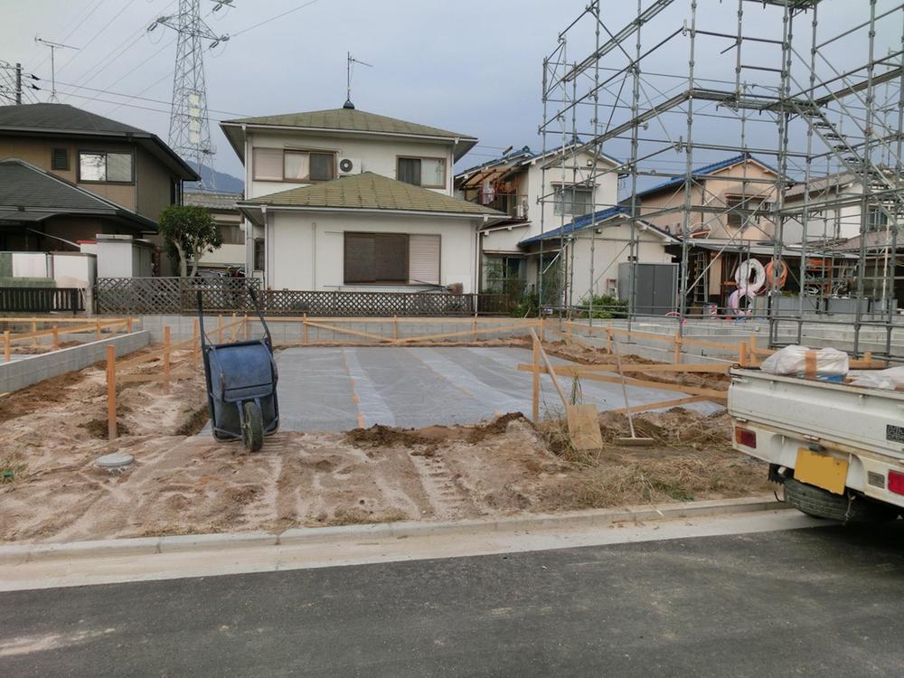 Local appearance photo. Local (11 May 2013) Shooting