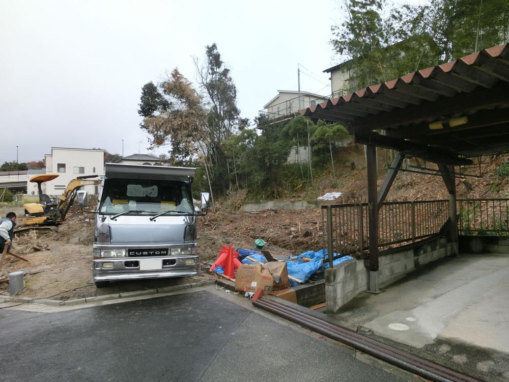 Local appearance photo. Local (12 May 2013) Shooting