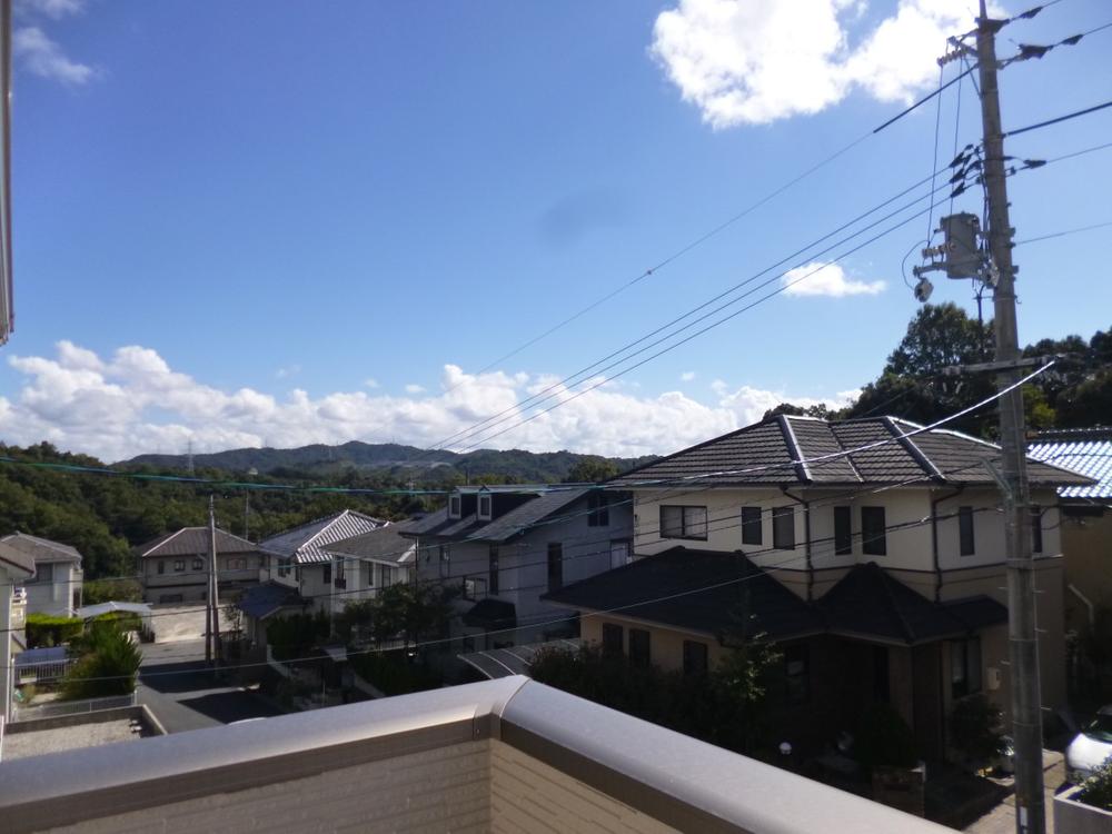 View photos from the dwelling unit. (October 2013) Shooting