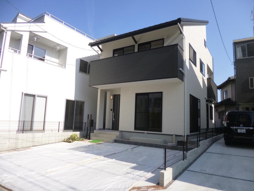 Local appearance photo. (October 2013) Shooting