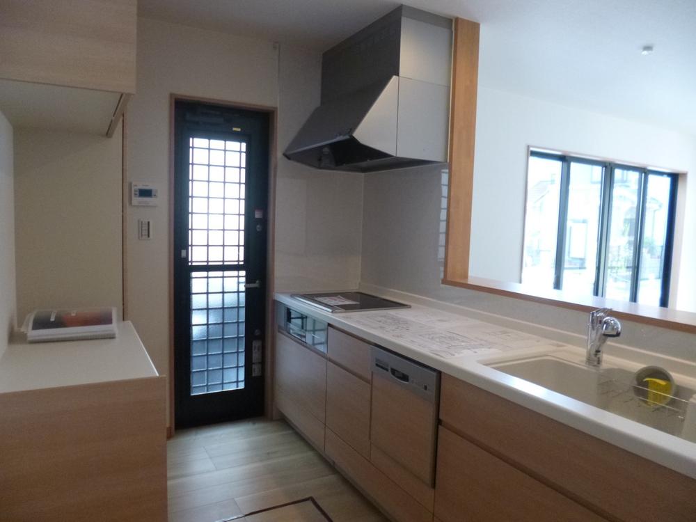 Kitchen. (October 2013) Shooting