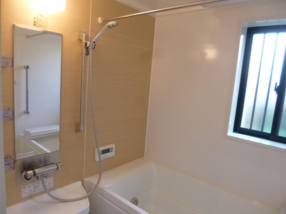 Bathroom. (October 2013) Shooting