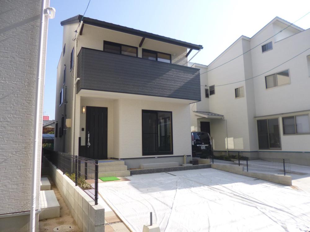 Local appearance photo. (October 2013) Shooting