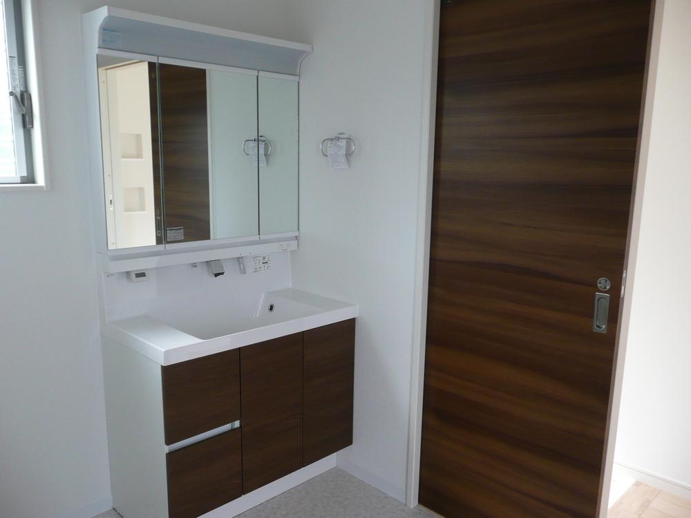 Wash basin, toilet. (June 2012) shooting