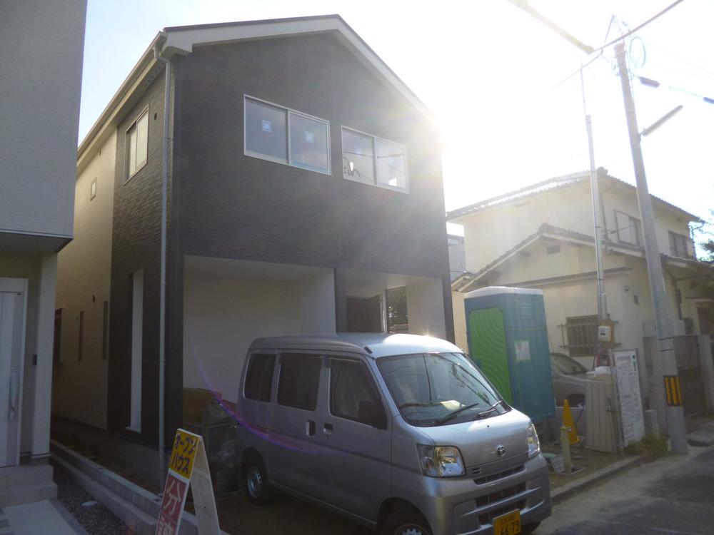 Local appearance photo. (October 2013) Shooting