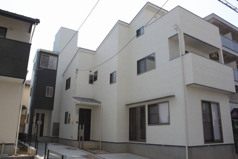 Local appearance photo. local