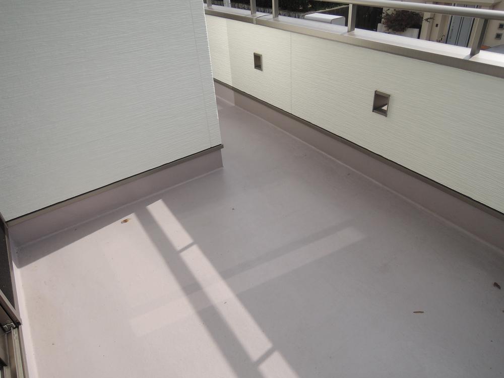 Balcony. Local (11 May 2013) Shooting