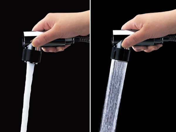 Bathing-wash room.  [Lift-type single-lever shower mixing faucet] You can adjust the water spouting volume in one lever. Convenient for shampoo in the lift formula. Spouting is a two-stage switching of water conditioner and shower.