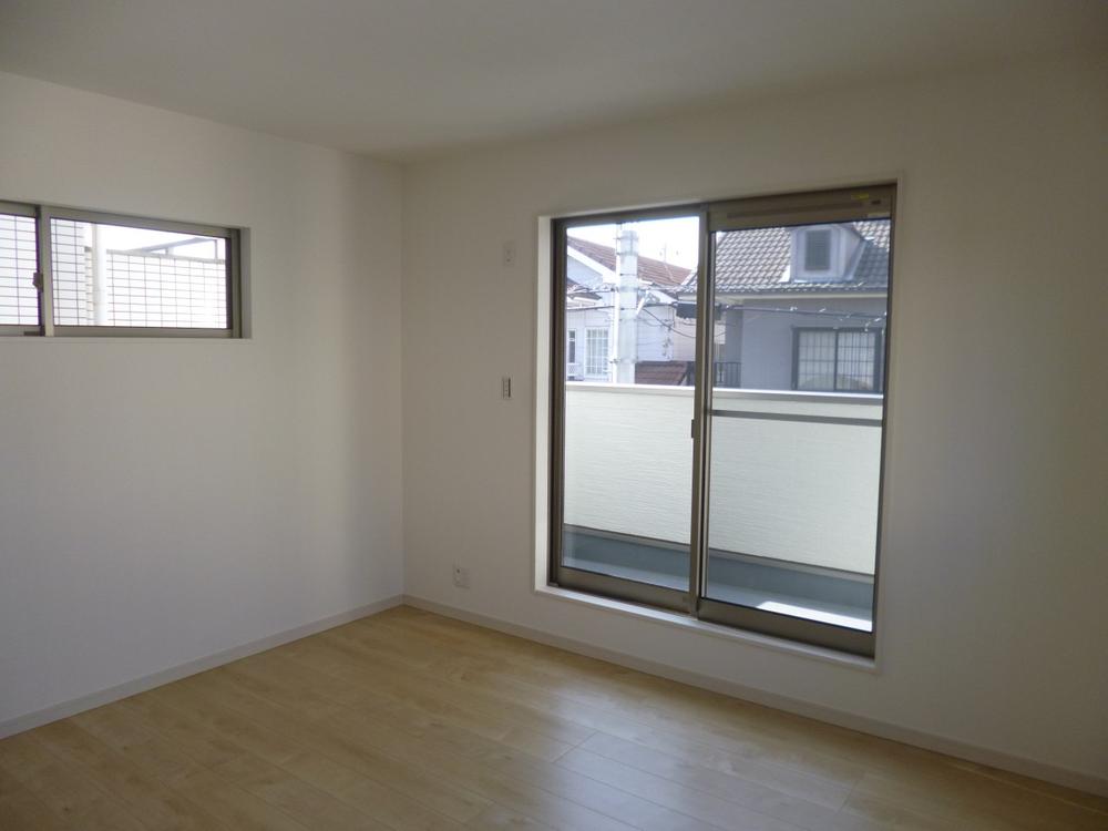 Non-living room. (October 2013) Shooting