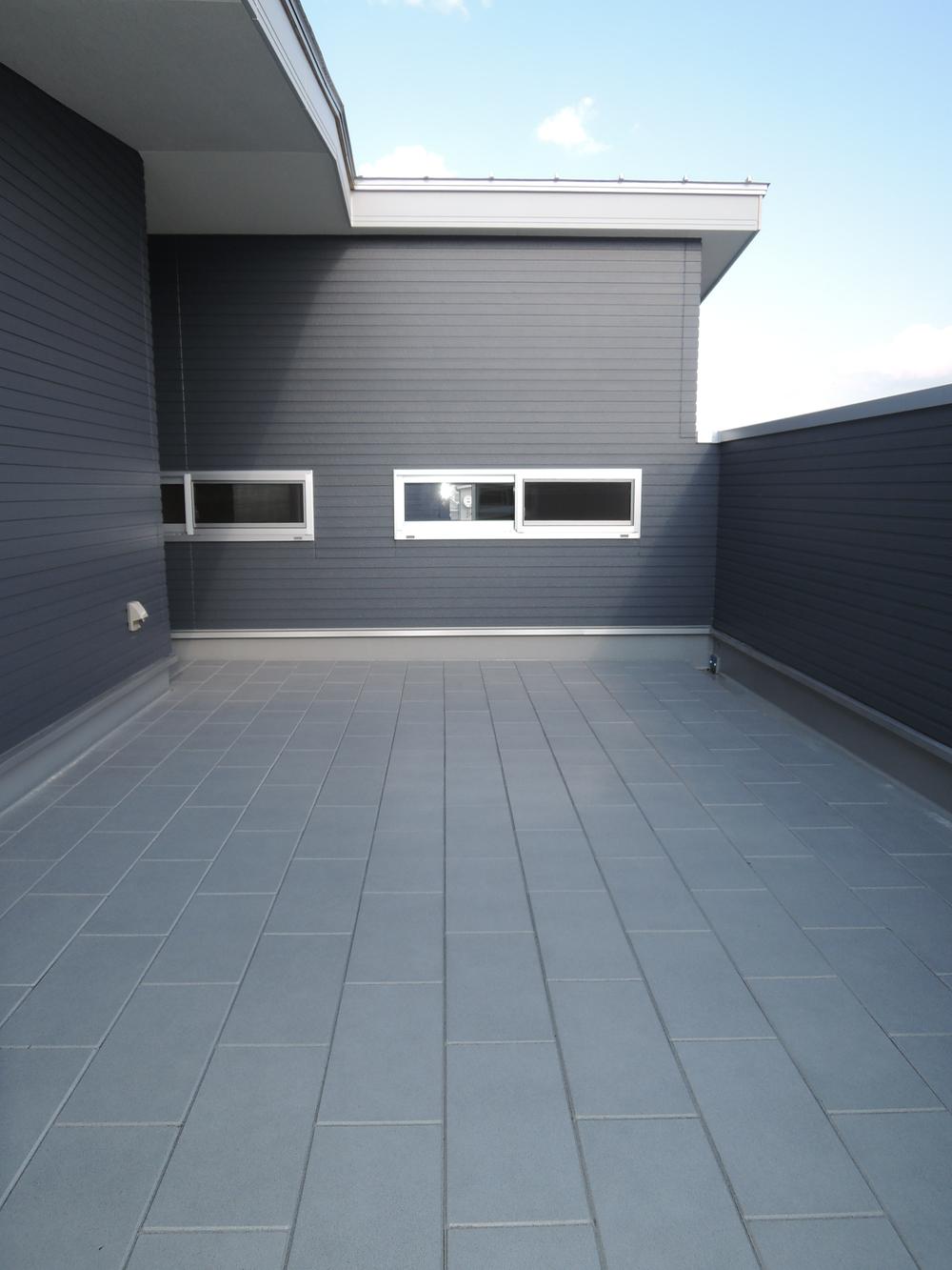 Balcony. Local (11 May 2013) Shooting