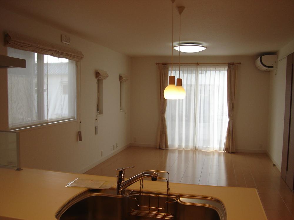 Living. Indoor (11 May 2013) Shooting