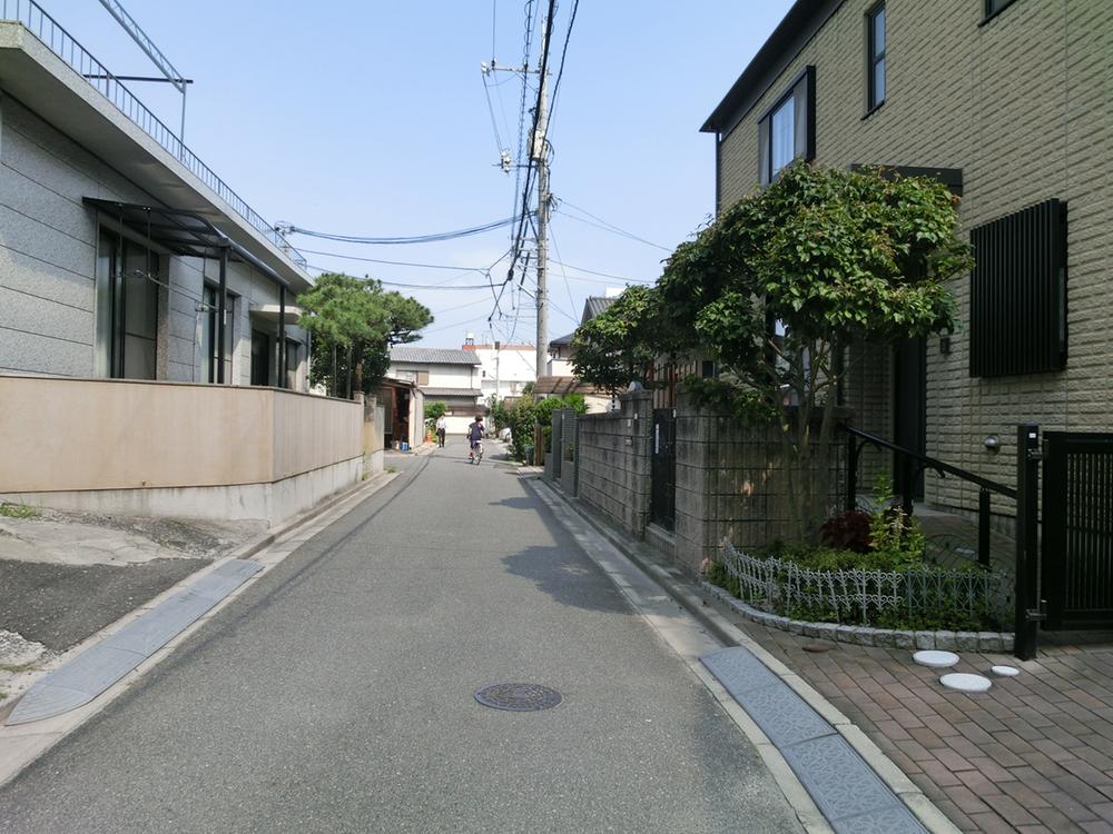 Local photos, including front road