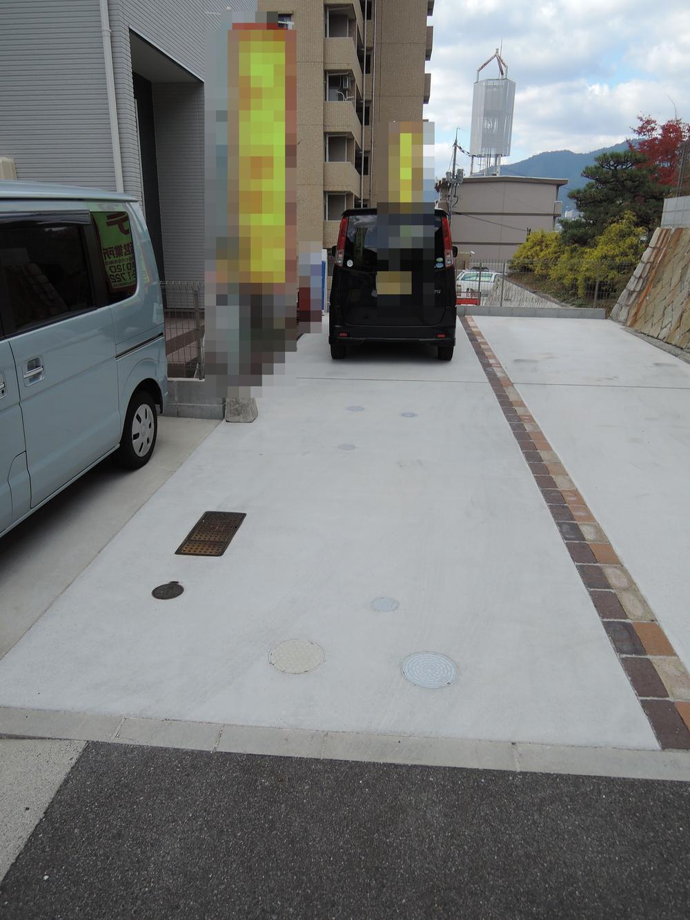 Parking lot. Local (11 May 2013) Shooting