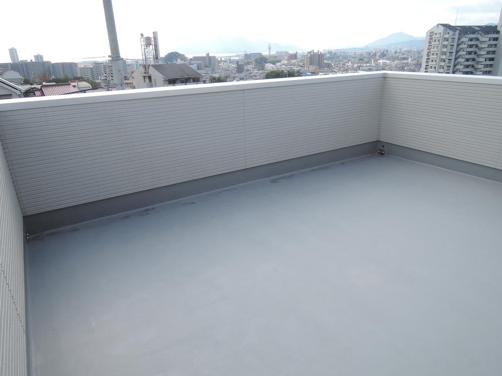 Balcony. Sky balcony site (November 2013) Shooting