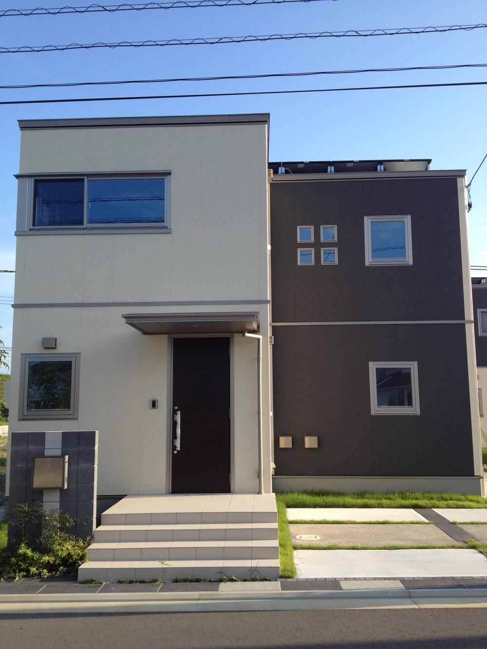 Local appearance photo. Local (11 May 2013) Shooting