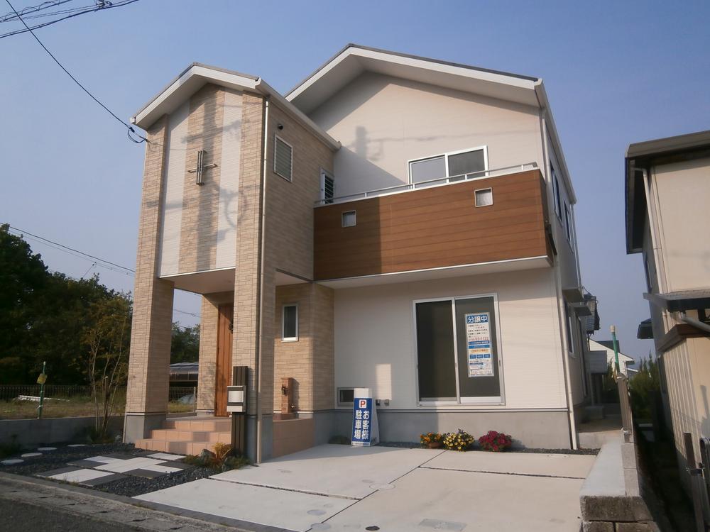 Local appearance photo. Local (April 2013) Shooting