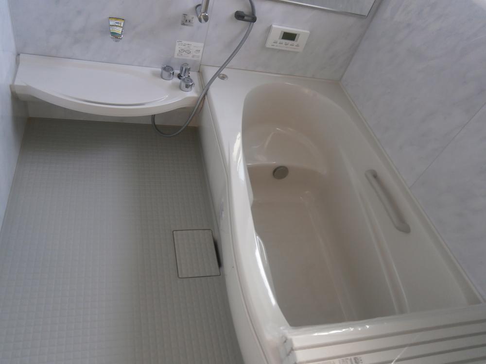 Bathroom. Indoor (April 2013) Shooting