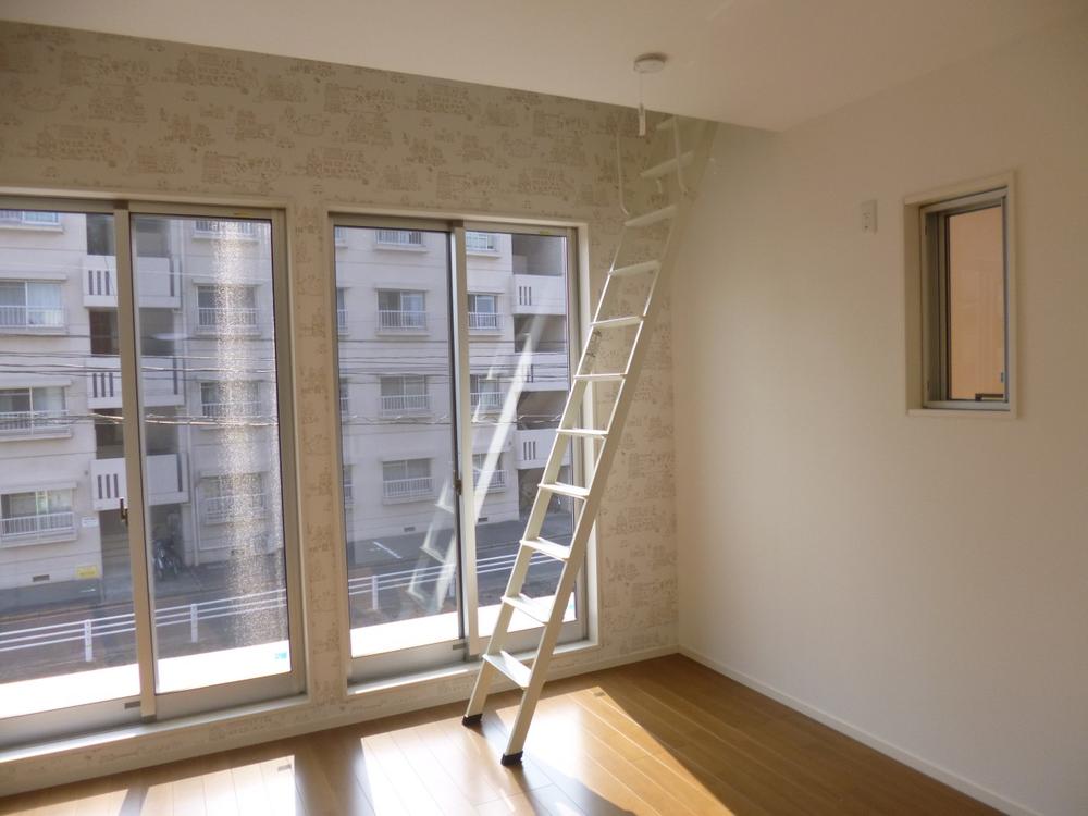 Other introspection. (September 2013) Shooting