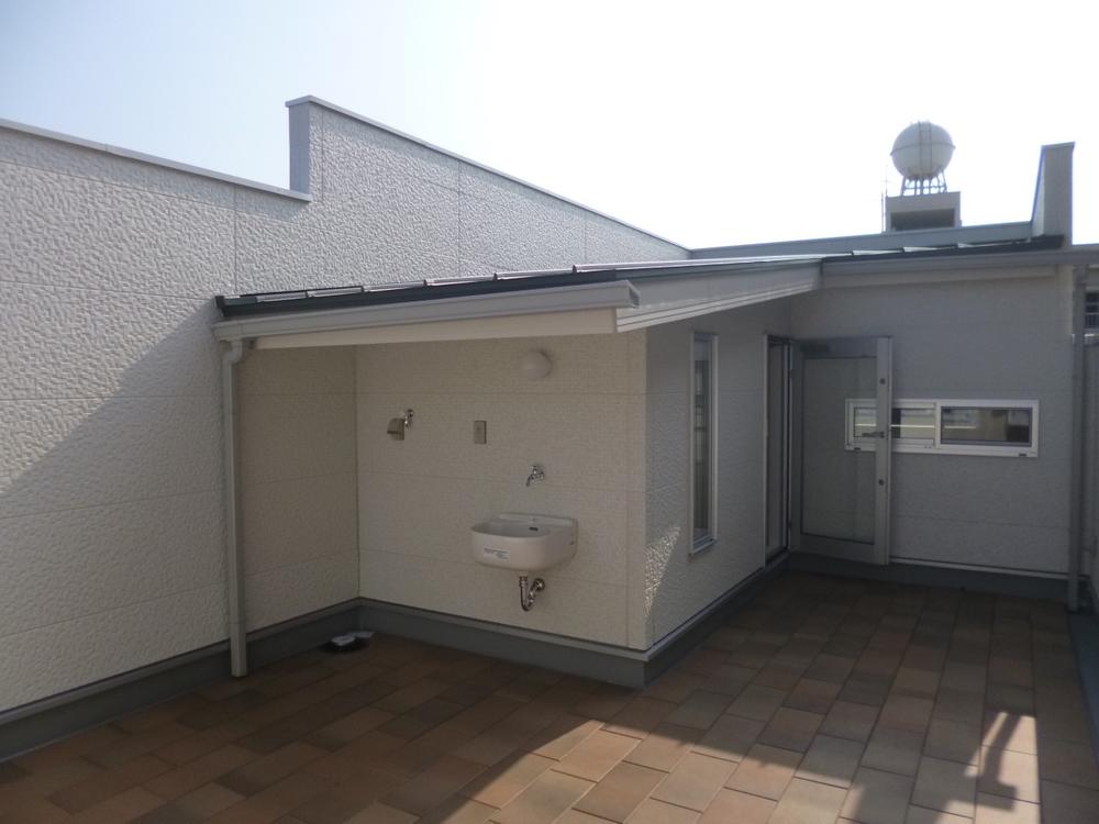 Balcony. (September 2013) Shooting