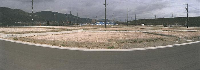 Local photos, including front road. G11-11