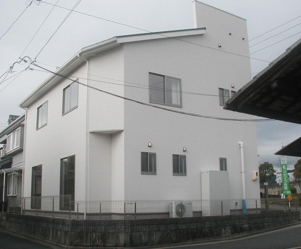 Local appearance photo. Northeast appearance