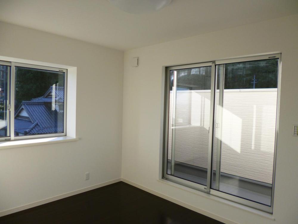 Non-living room. (October 2012) Shooting